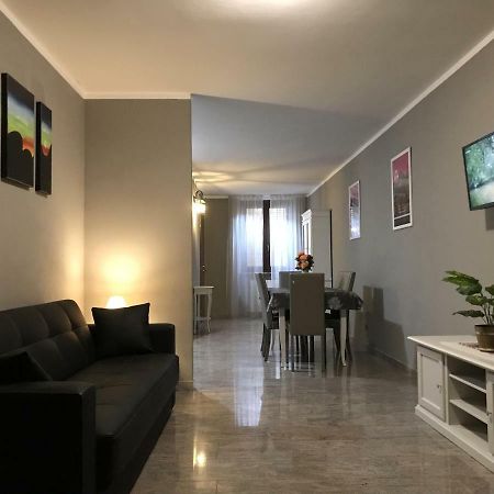 Anfite Apartments Castelletto Peschiera del Garda Eksteriør bilde