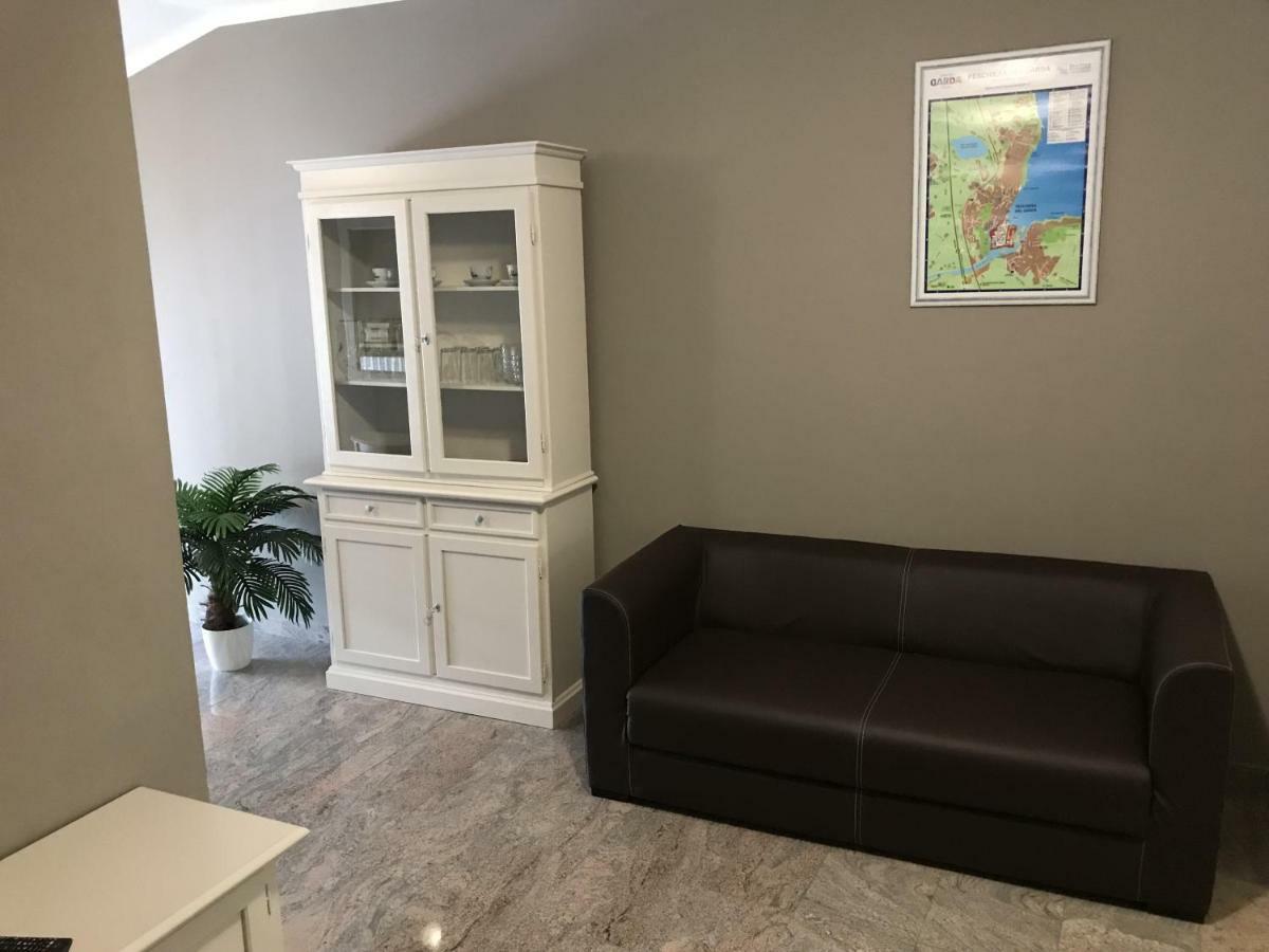 Anfite Apartments Castelletto Peschiera del Garda Eksteriør bilde
